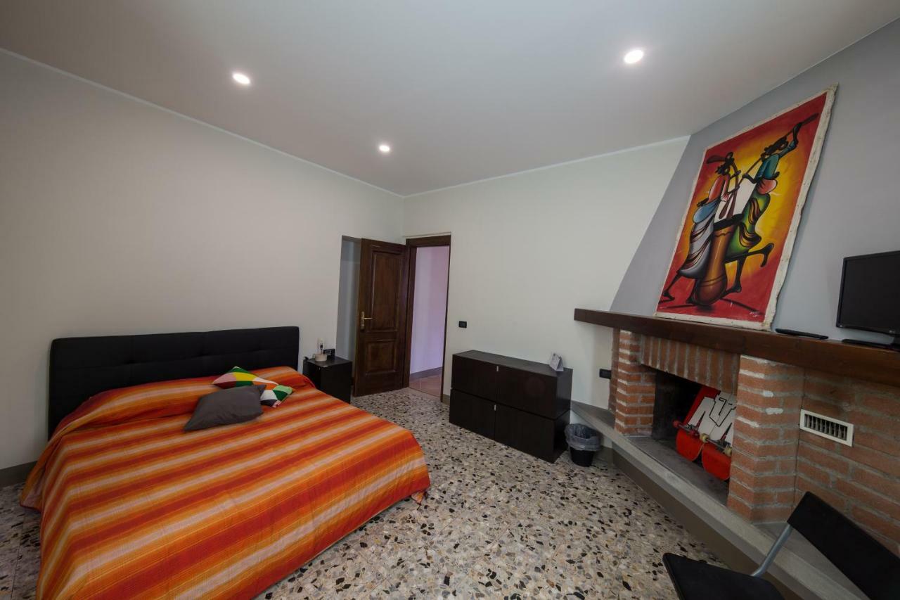 Wake Surf House Bed & Breakfast Sulzano Ngoại thất bức ảnh