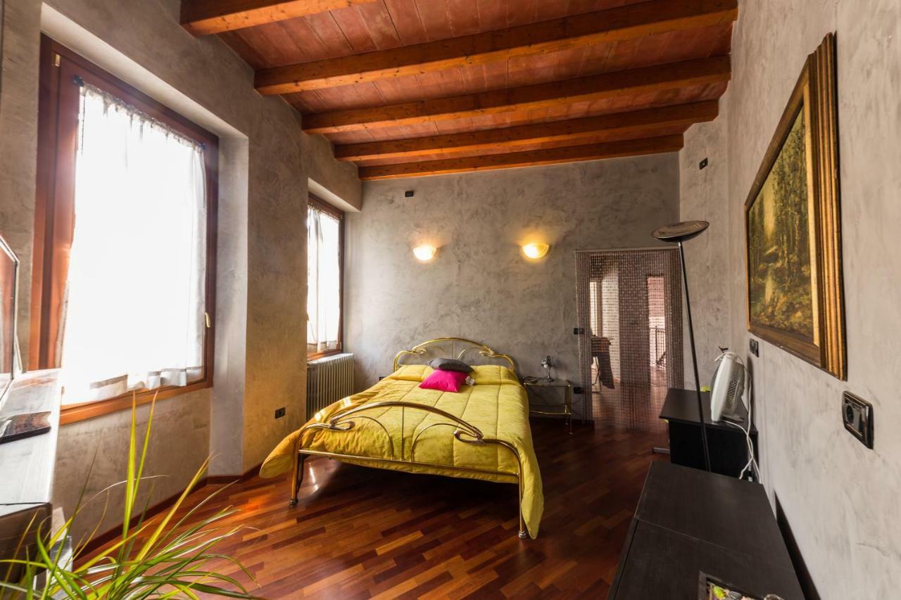Wake Surf House Bed & Breakfast Sulzano Ngoại thất bức ảnh